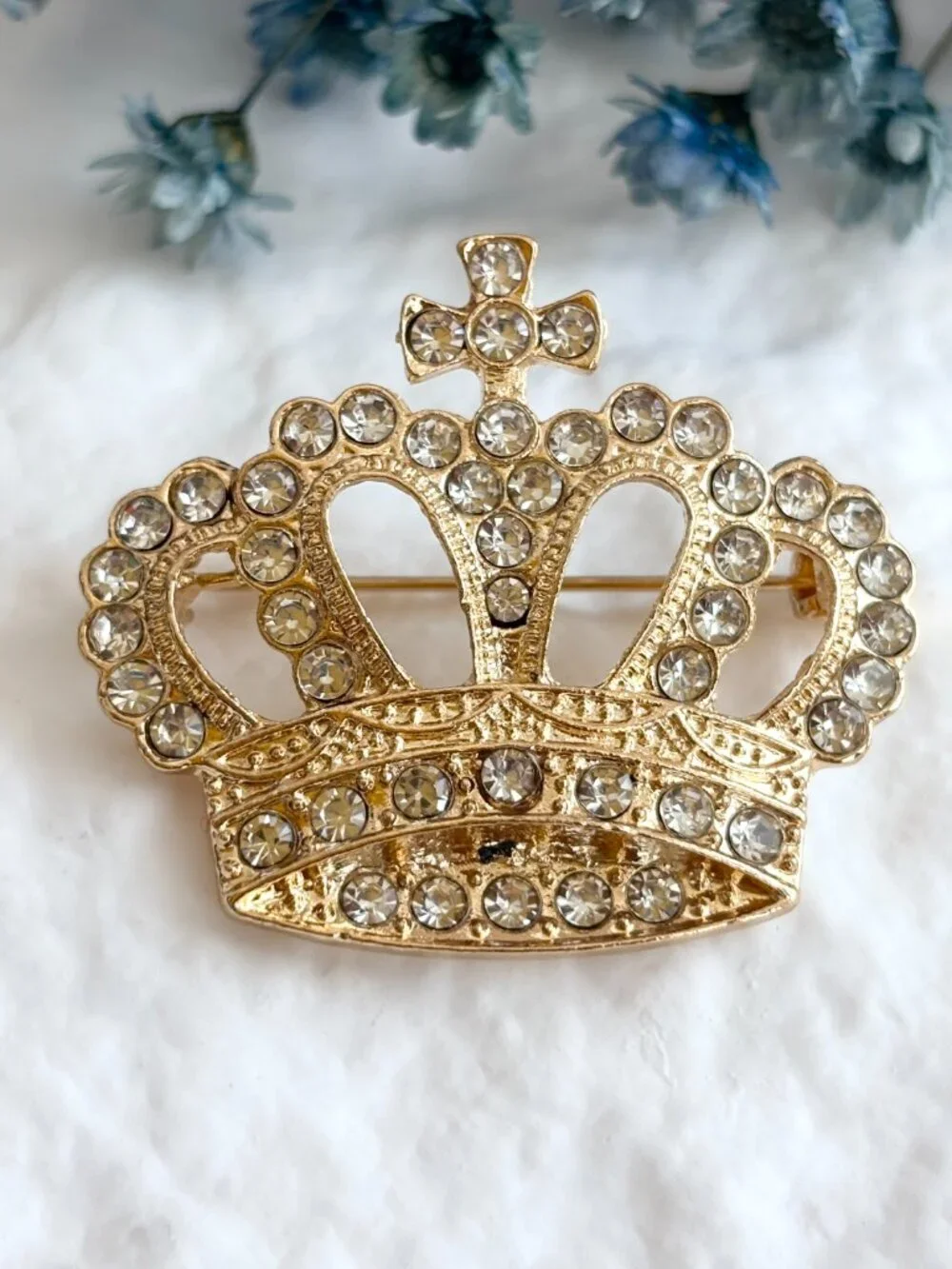 Crown Shaped Gold Toned Rhinestone Accented Vintage Inspired Brooch Pin